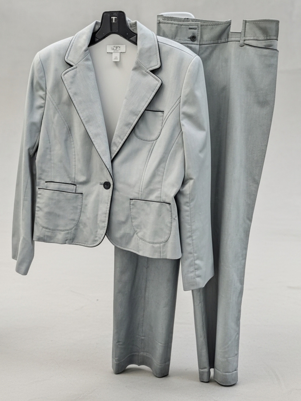 Ann Taylor LOFT Two Piece Light Gray Women's Blazer Pantsuit